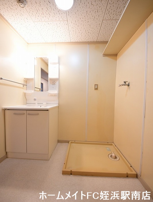 洗面設備　★洗面脱衣所もしっかりあります★参考写真