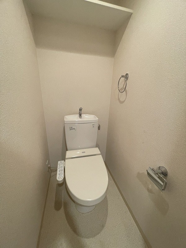 トイレ　同仕様写真代用