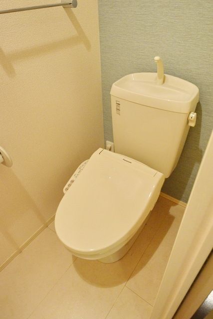 トイレ　タウンハウジング府中店まで