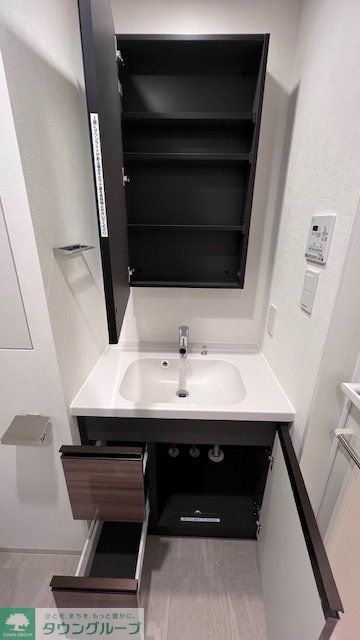 収納　洗面