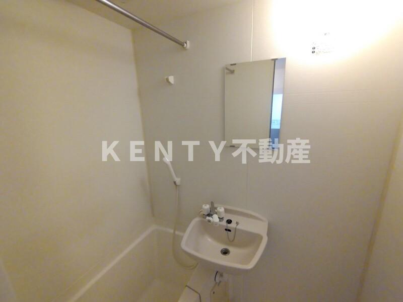 洗面設備　使いやすい洗面所です