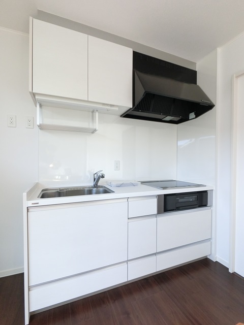 キッチン　火を使わず安心でお掃除も簡単なＩＨ付システムキッチンです♪