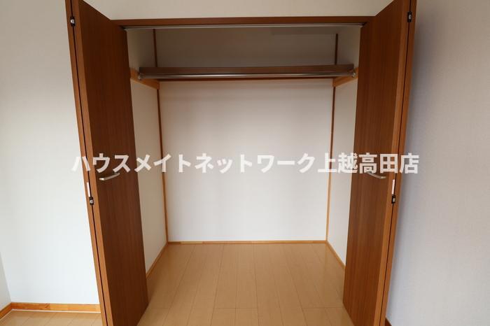 収納　クローゼット