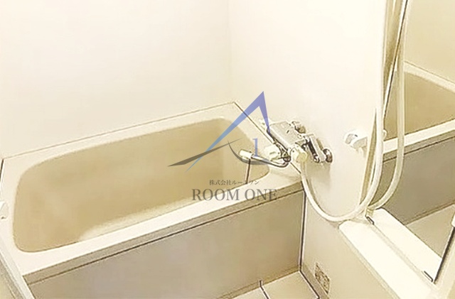 バス・シャワールーム　お風呂です。