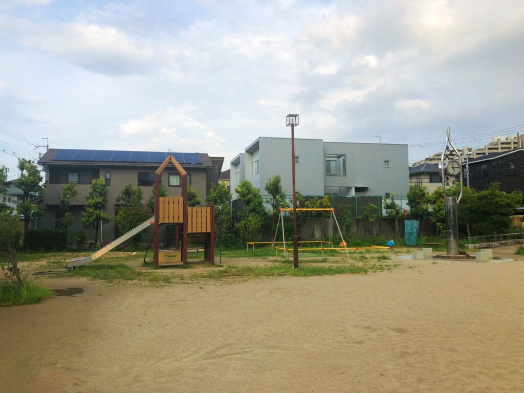 公園　野畑東公園（公園）まで109m