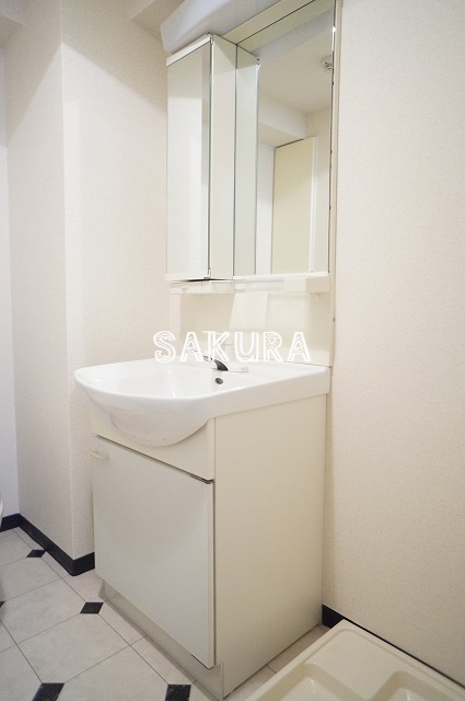 洗面設備　身支度に便利な洗面台♪