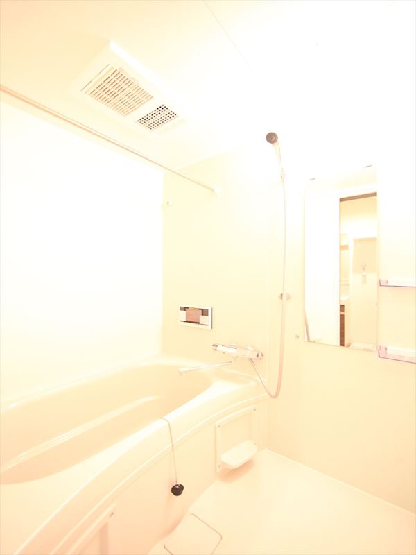 バス・シャワールーム　バスルーム