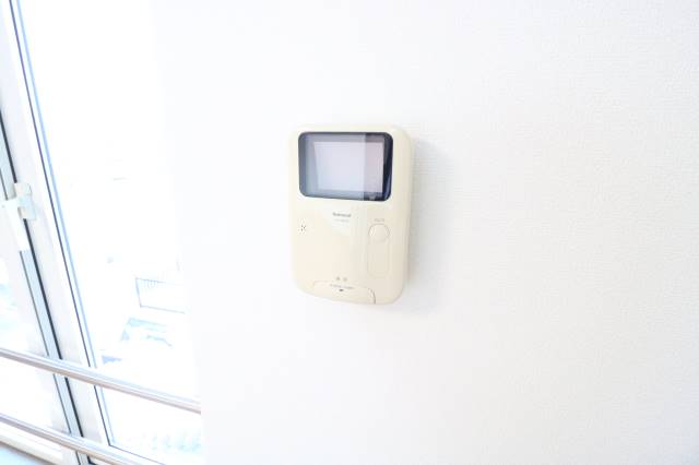 セキュリティ　モニター付きインターホンで安心♪