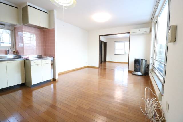 居室・リビング　広々リビング！