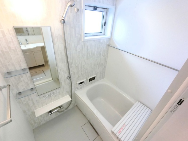 バス・シャワールーム　図面と現状に相違がある場合には現状を優先