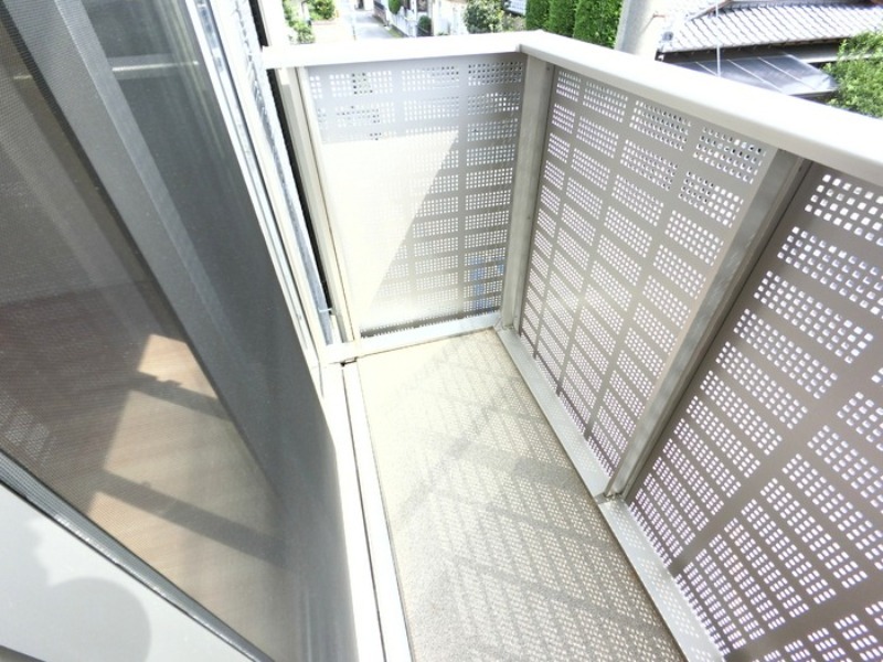 バルコニー　図面と現状に相違がある場合には現状を優先