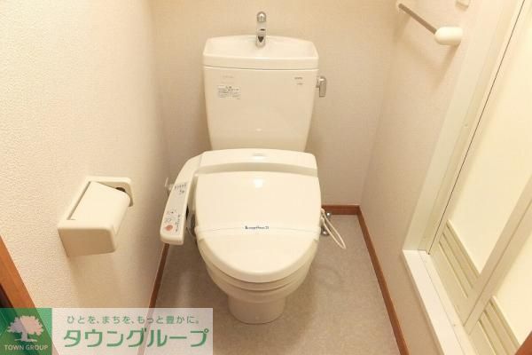 トイレ　トイレ