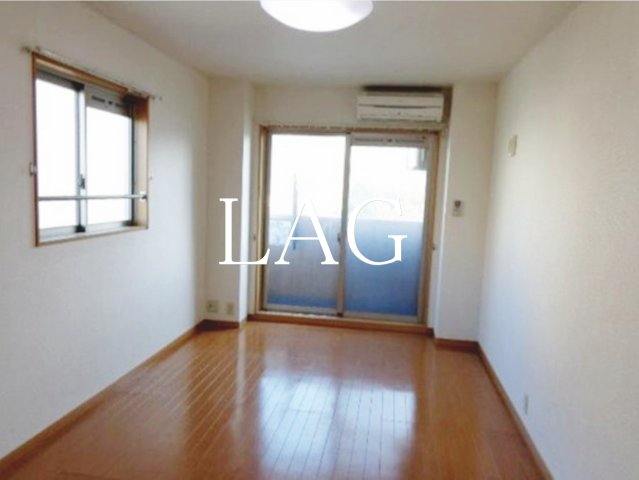 居室・リビング　洋室のお部屋です。