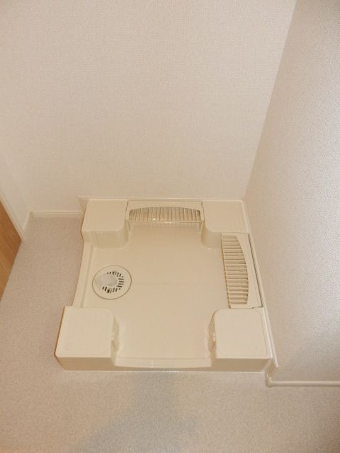 その他設備　洗濯機置場