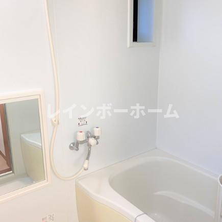 バス・シャワールーム　日々の疲れを癒すお風呂付です