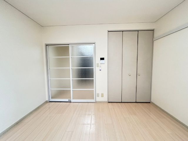 その他部屋・スペース　写真は反転タイプのもの