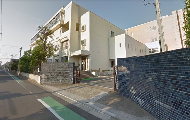 小学校　川口市立青木中央小学校（小学校）まで250m