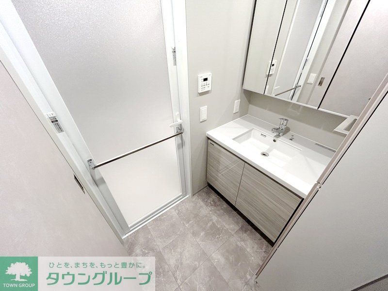 洗面設備　お部屋探しは株式会社　タウンハウジング　までお気軽にお問合…