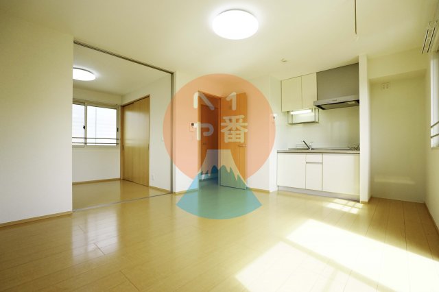 その他部屋・スペース　開放感のあるお部屋ですね