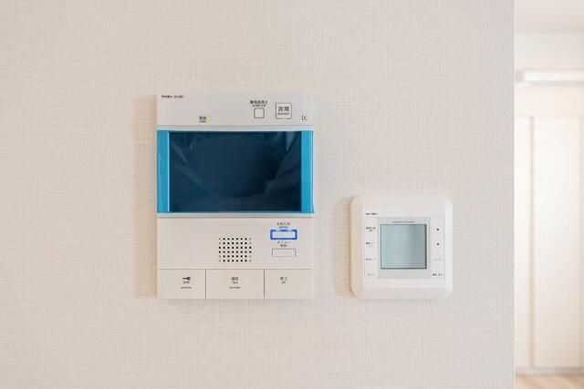 エントランス　■モニタ付オートロック
