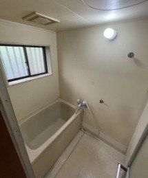 バス・シャワールーム　別室参考写真