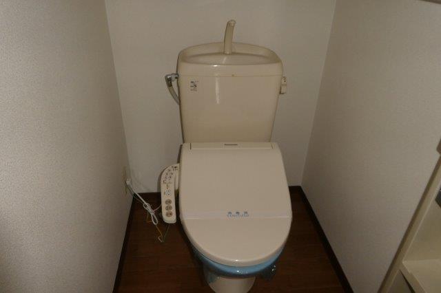 トイレ　ウォシュレット