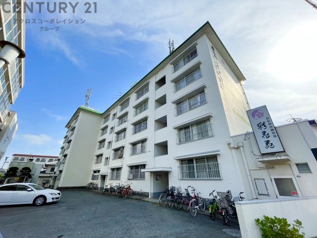 建物外観　TVモニターフォン付きで安心です