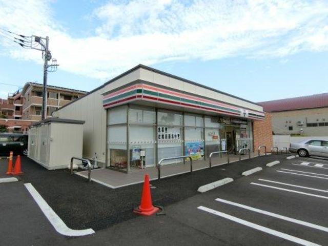 コンビニ　セブンイレブン川崎梶ケ谷3丁目店（コンビニ）まで418m