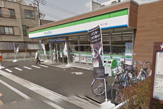 コンビニ　ファミリーマート（コンビニ）まで160m