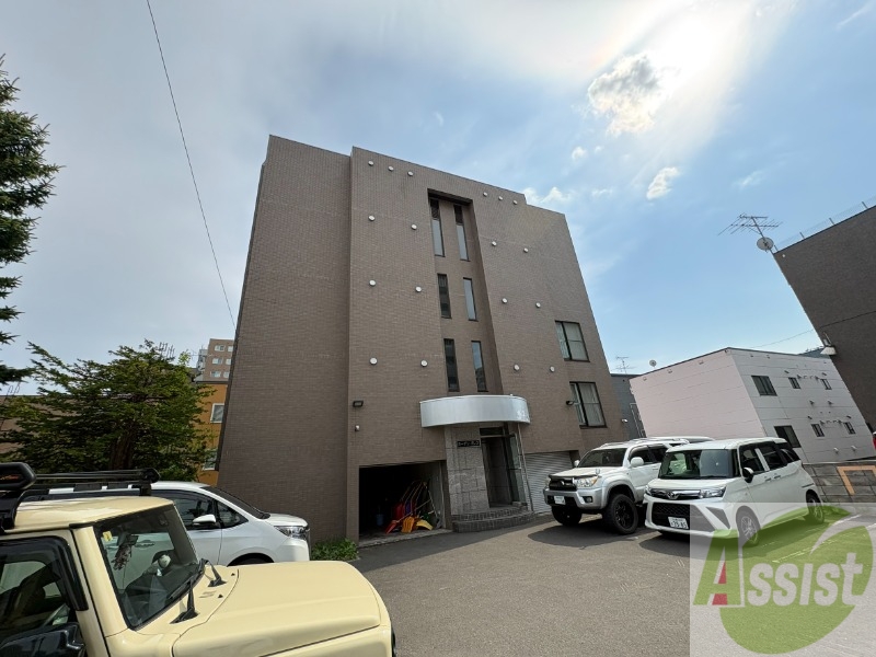 建物外観　札幌市東区北１５条東「ガーデンパレス」