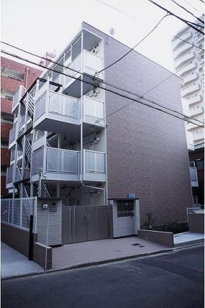 建物外観　オートロック完備