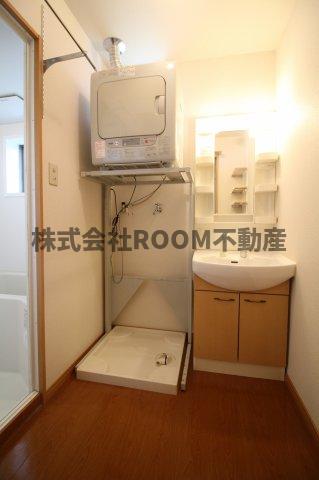 洗面設備　使いやすい洗面所です