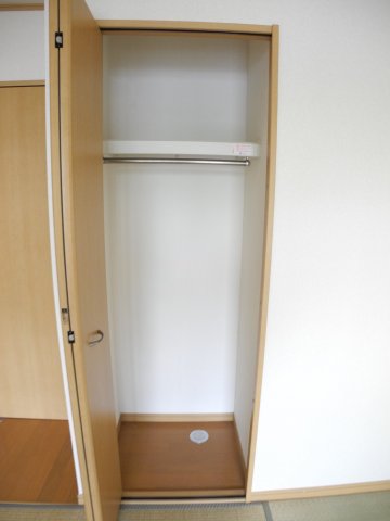その他　※類似間取りの1階のお部屋の写真です※