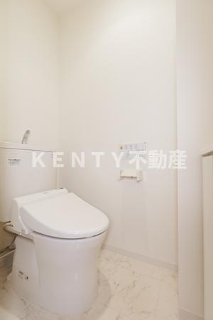 トイレ　コンパクトで使いやすいトイレです