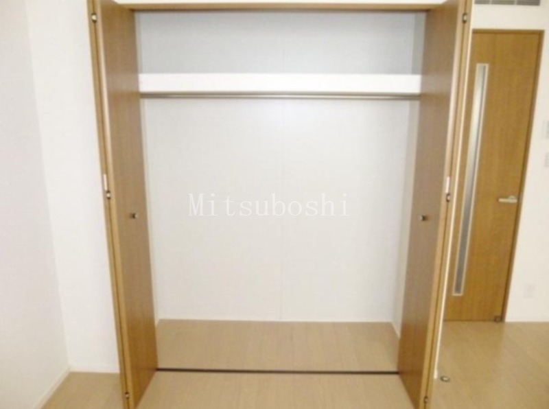 収納　※別室参考写真