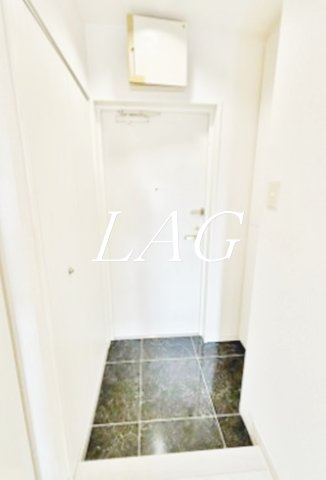 玄関　玄関です。