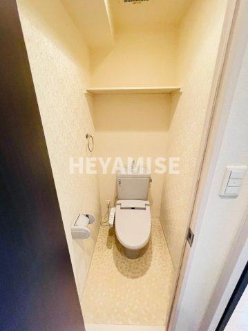 トイレ　※同間取りの別の階のお部屋の写真です※