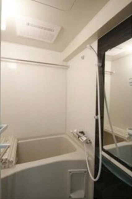 バス・シャワールーム　別部屋同仕様タイプ