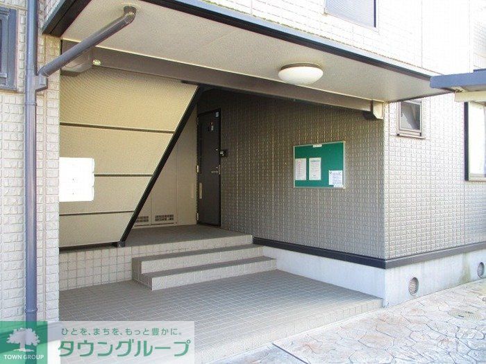 エントランス　お問合せはタウンハウジングまで！※現地待合わせ相談可能