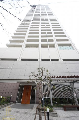 建物外観　ジーニス大阪ウエスト