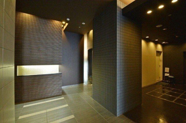 ロビー　エレベーター付きです