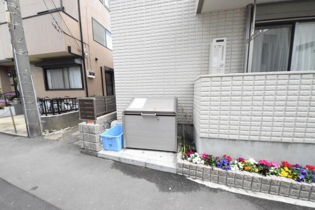 その他共有部分　敷地内ゴミ置き場あり