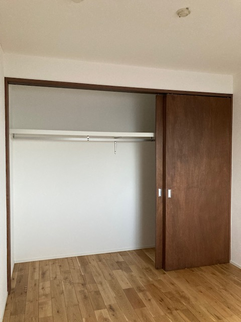 収納　この写真は同タイプのお部屋のものです。