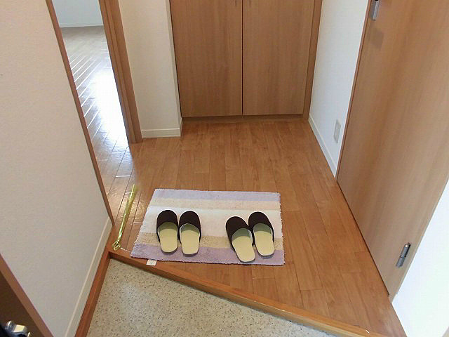 玄関　フラットな玄関です。