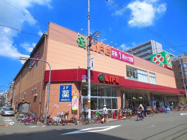 スーパー　ライフ大国町店（スーパー）まで508m