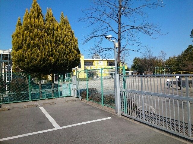 幼稚園・保育園　三山幼稚園（幼稚園・保育園）まで800m