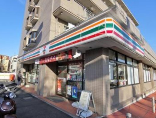 コンビニ　セブンイレブン川崎野川くぬぎ坂店（コンビニ）まで514m