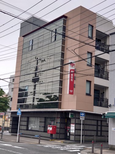 郵便局　長津田郵便局（郵便局）まで666m
