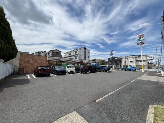 コンビニ　セブン－イレブン名古屋剣町店（コンビニ）まで350m