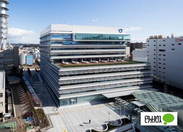 役所　藤沢市役所（役所）まで444m